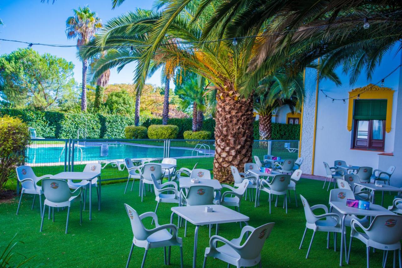 Hotel Balneario El Raposo Puebla de Sancho Pérez المظهر الخارجي الصورة